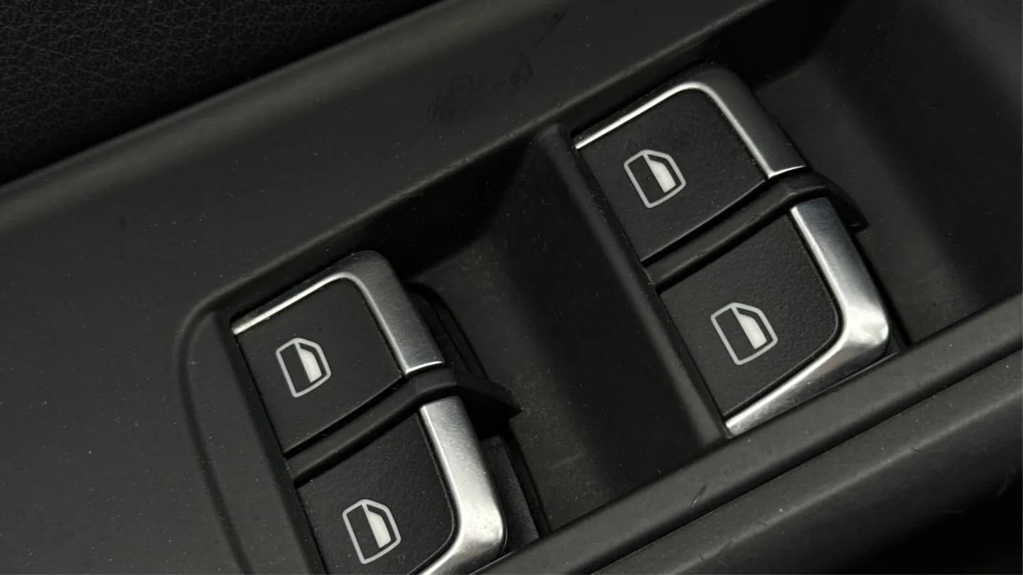 Used 2013 Audi A5 2.0T Prestige AWD/4WD image 35