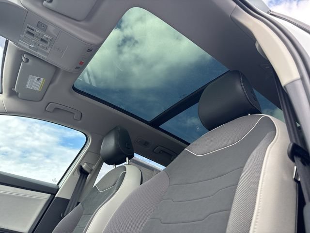 New 2026 Volkswagen Taos SE AWD/4WD image 38