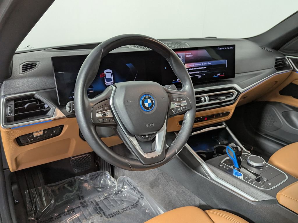 Certified 2023 BMW i4 eDrive35 w/ Premium Package image 17