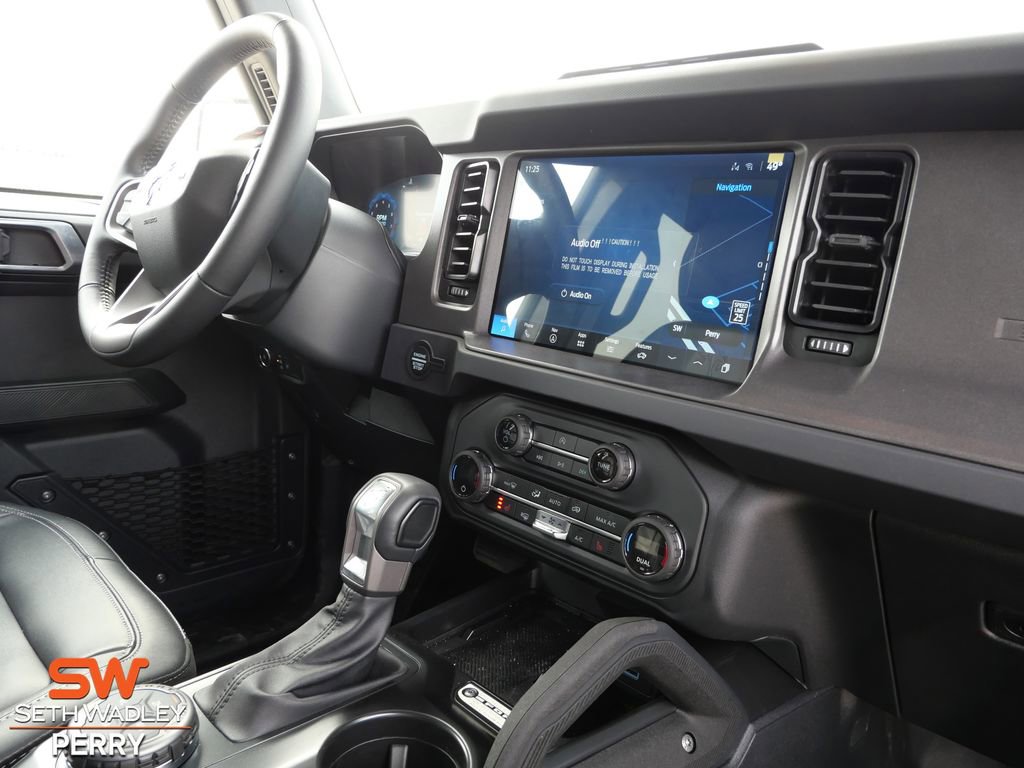 New 2025 Ford Bronco Big Bend w/ Black Diamond Package image 17