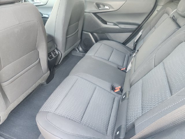 Used 2026 Chevrolet Equinox LT FWD image 31