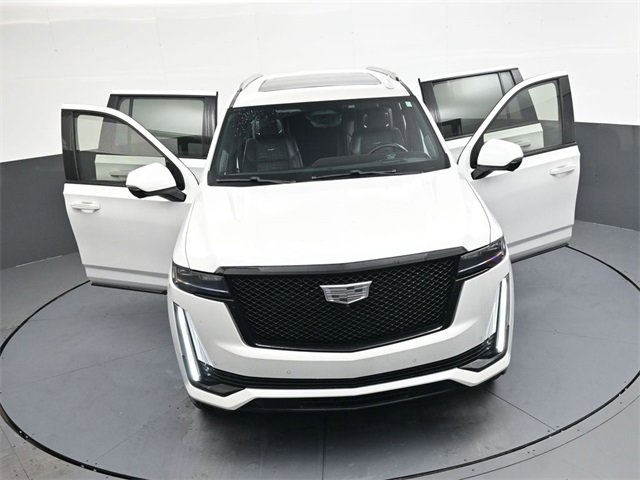 Used 2023 Cadillac Escalade ESV Sport Platinum w/ LPO, ONYX Package image 34