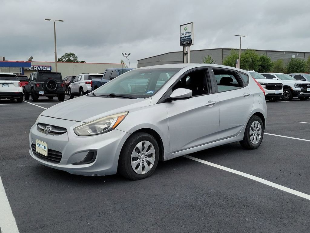 Used 2015 Hyundai Accent GS image 2