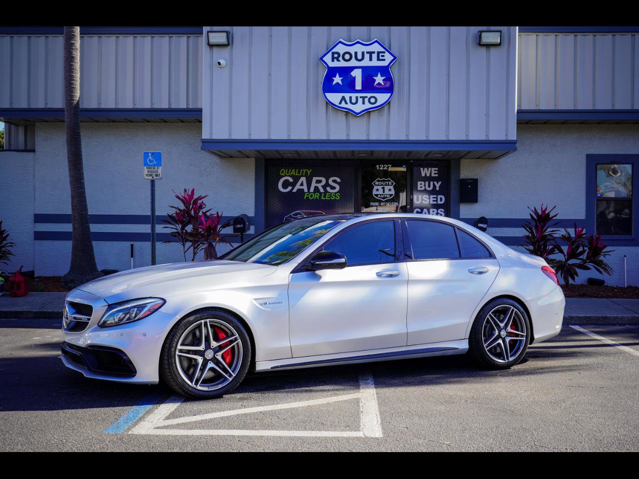 Used 2015 Mercedes-Benz C 63 AMG S image 1