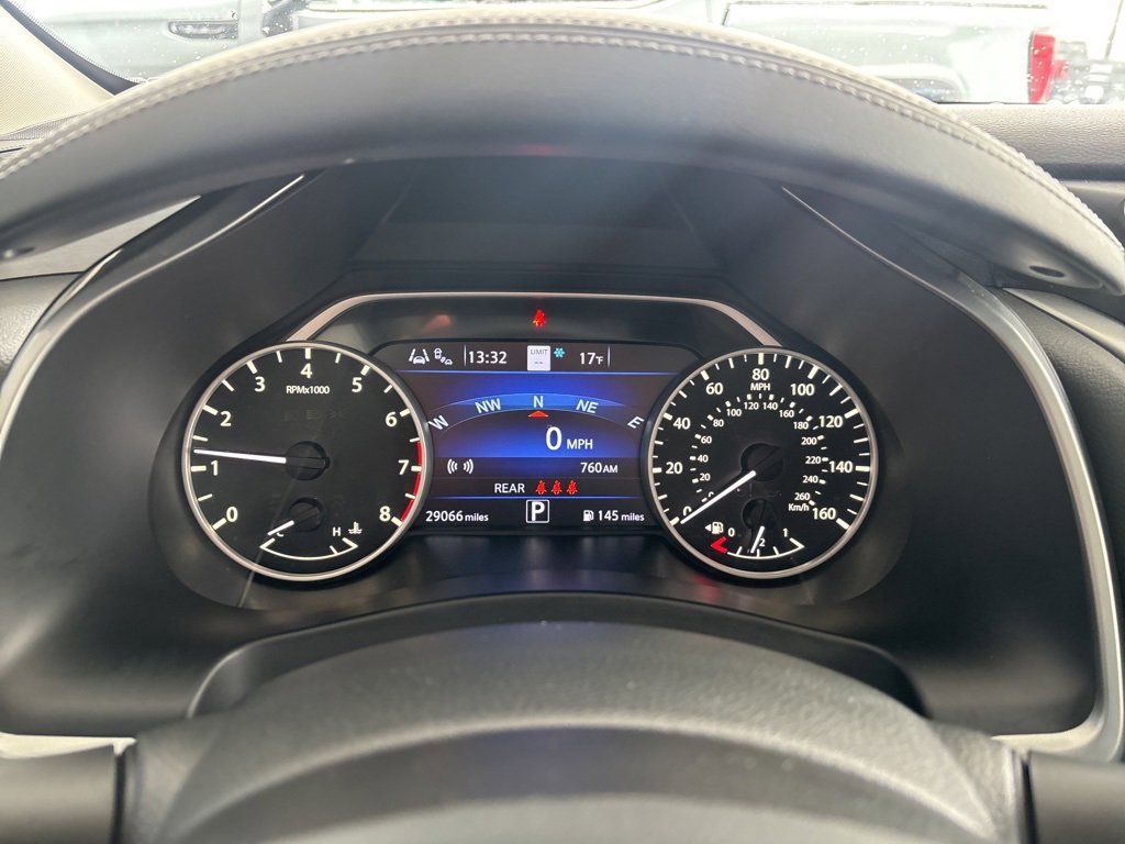 Used 2024 Nissan Murano SV image 12