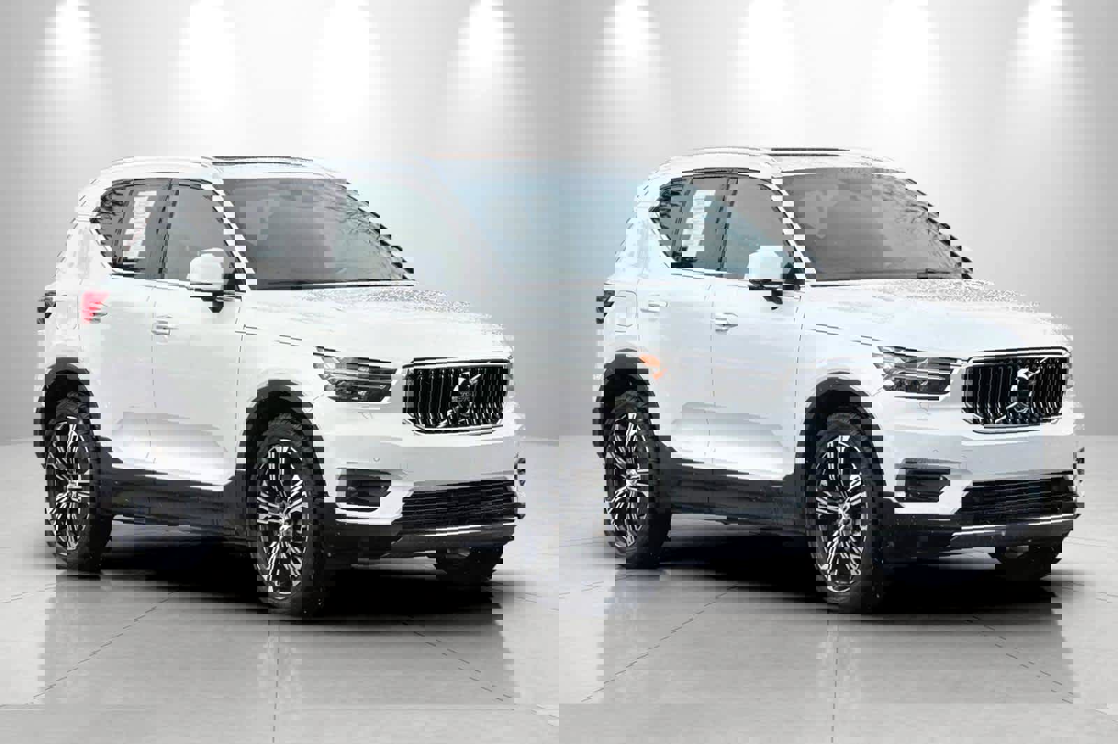 Used 2022 Volvo XC40 T5 Inscription w/ Climate Package image 9