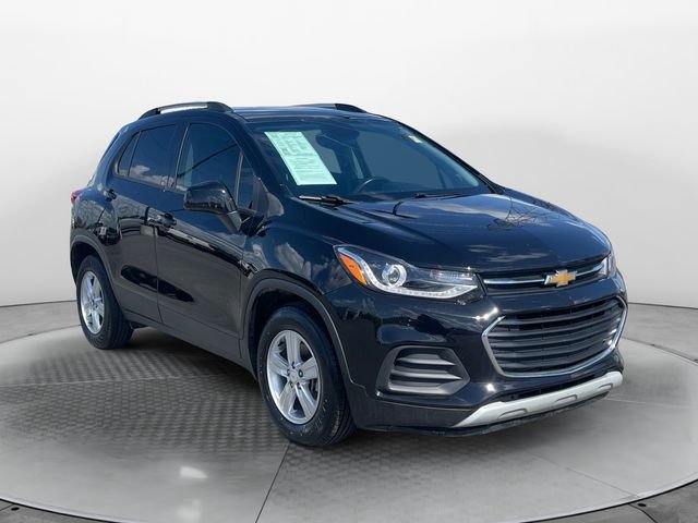 Used 2022 Chevrolet Trax LT w/ LT Convenience Package FWD image 7