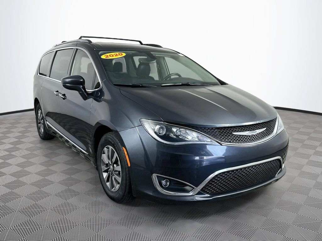 Certified 2020 Chrysler Pacifica Touring-L Plus FWD video 2