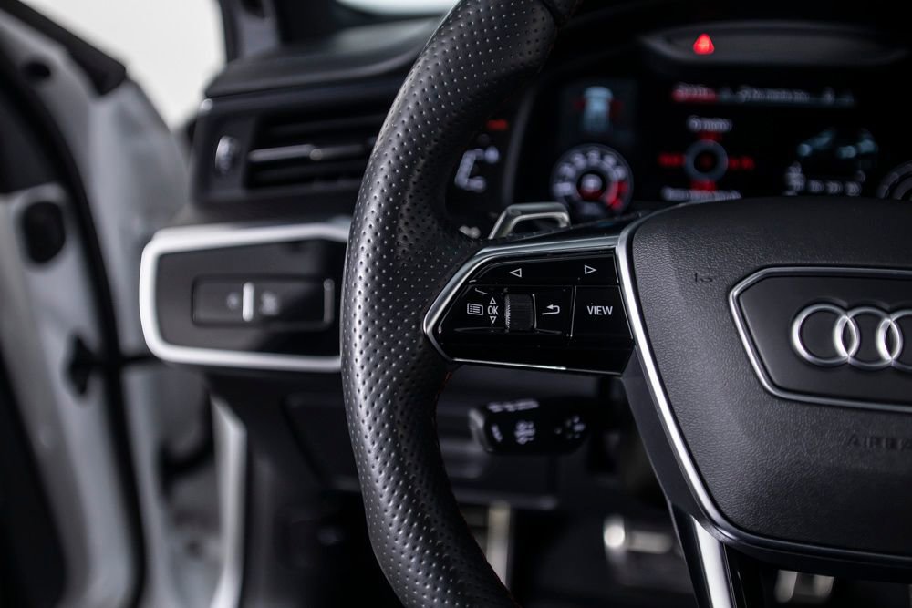 Used 2021 Audi RS 6 image 34