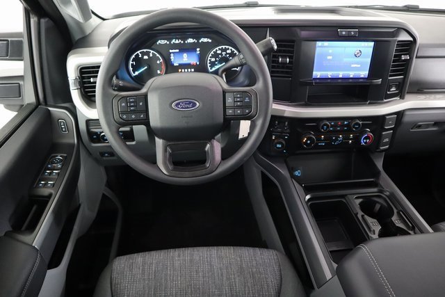 New 2026 Ford F350 XLT w/ 360-Degree Camera Package image 16