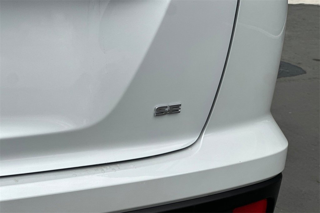 Used 2025 Mitsubishi Eclipse Cross SE image 32