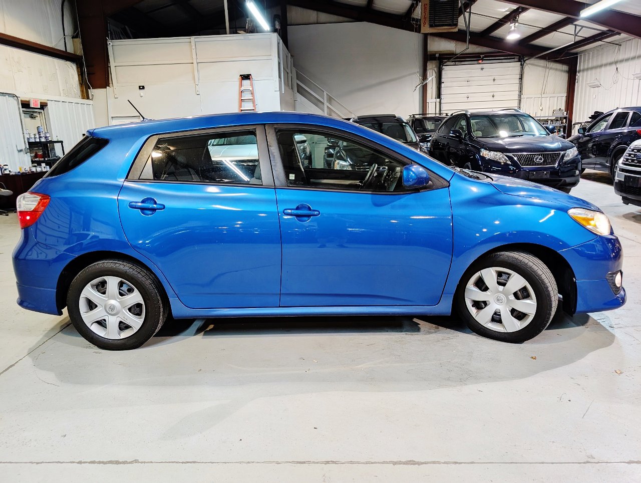 Used 2009 Toyota Matrix S image 7