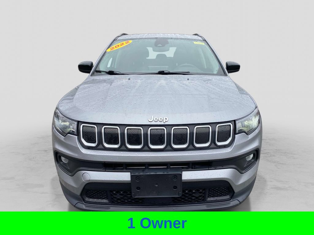 Certified 2022 Jeep Compass Latitude image 11