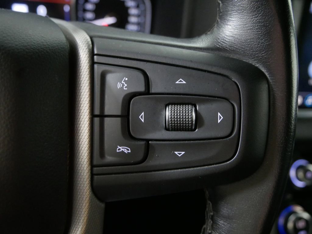 Used 2021 GMC Yukon Denali image 24