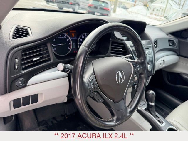 Used 2017 Acura ILX image 15