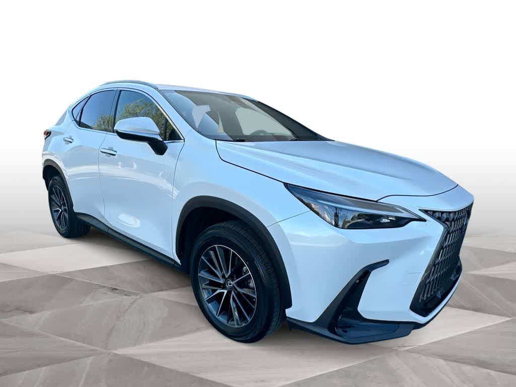 Used 2022 Lexus NX 250 FWD w/ Towing Package (2000 Lbs) video 2
