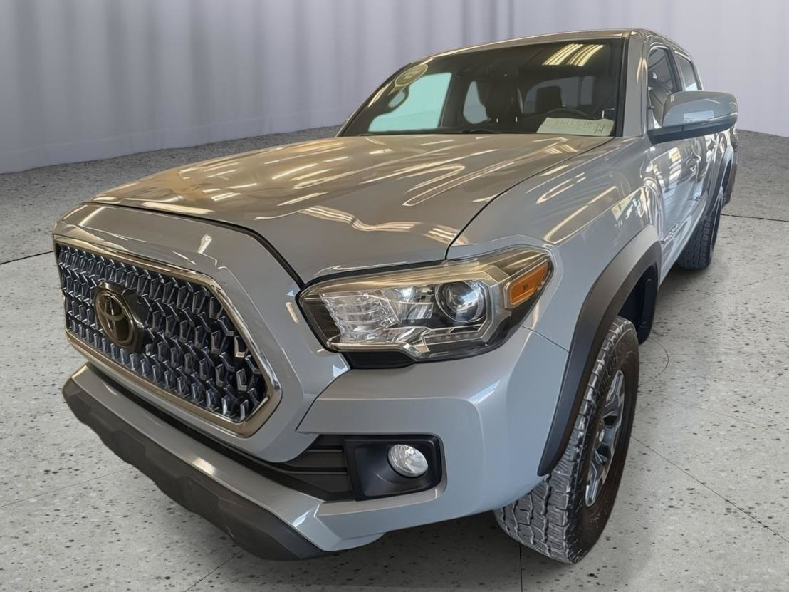 Used 2019 Toyota Tacoma TRD Off-Road AWD/4WD image 2