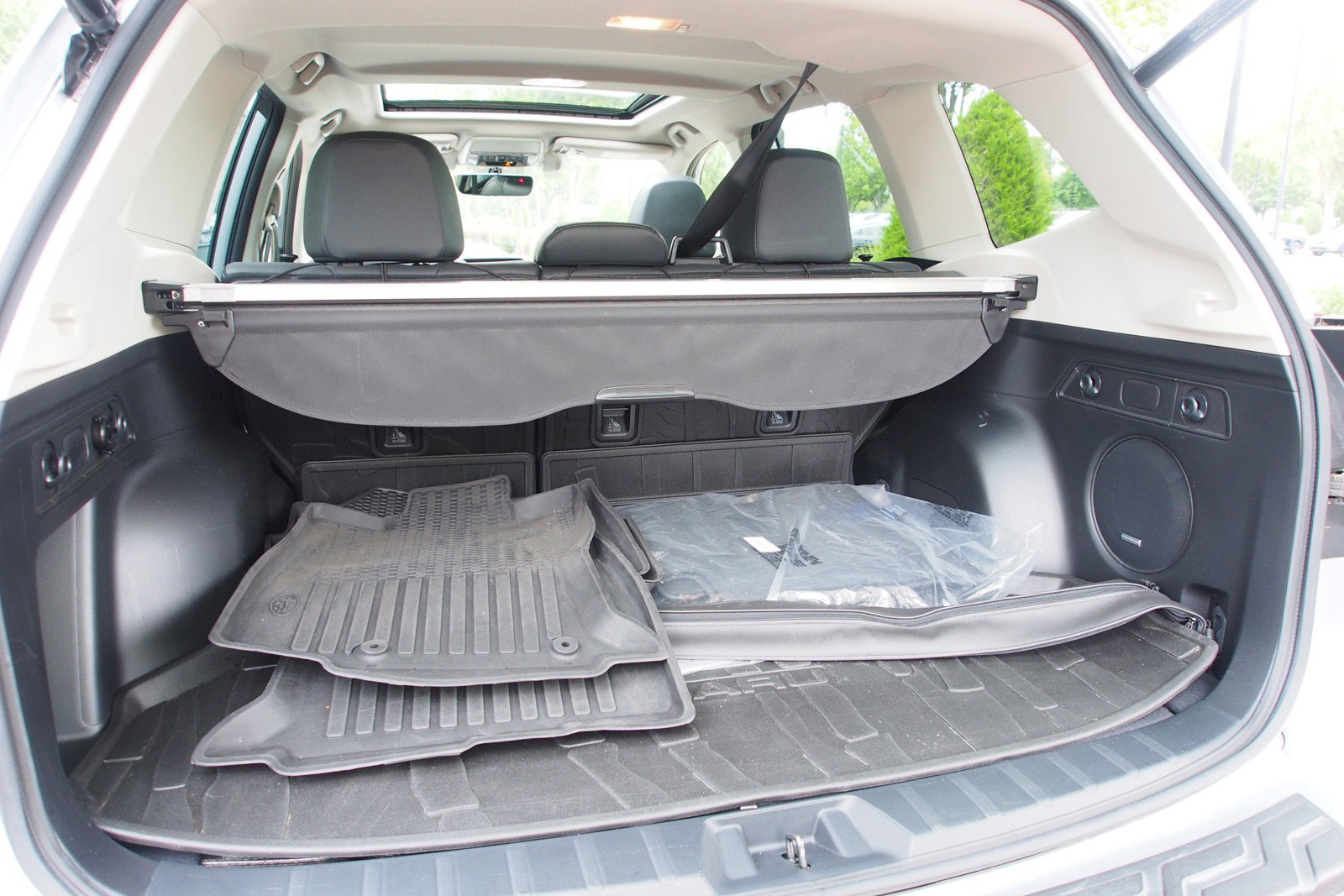 Used 2021 Subaru Forester Limited w/ Popular Package #3 AWD/4WD image 16