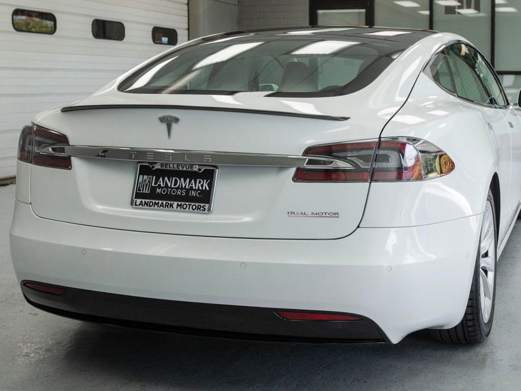 Used 2019 Tesla Model S Performance image 33