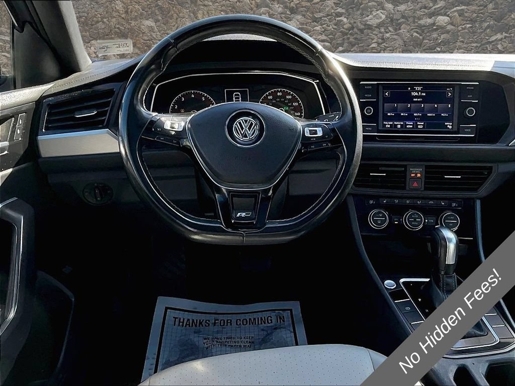 Used 2020 Volkswagen Jetta R-Line FWD image 4
