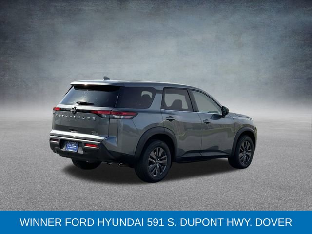 Used 2022 Nissan Pathfinder S image 5