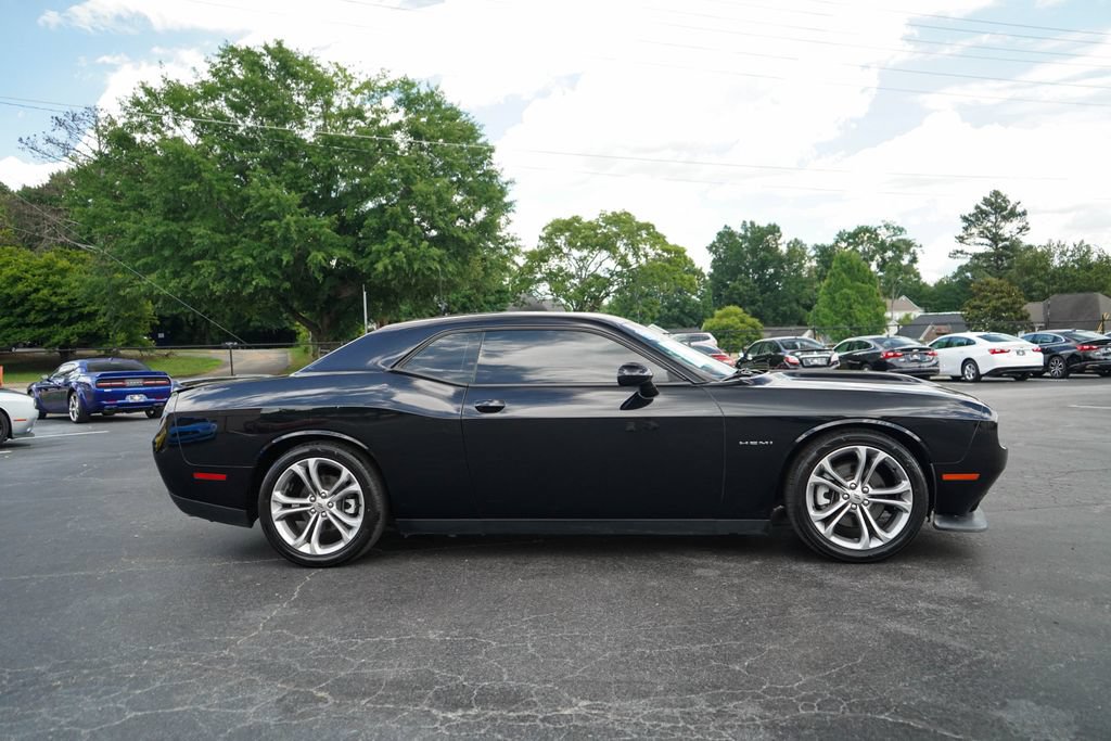 Used 2022 Dodge Challenger R/T RWD image 2