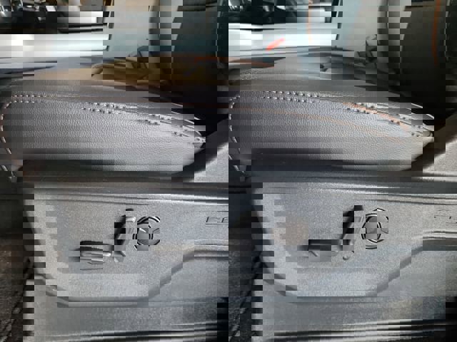 New 2026 Ford F250 Lariat image 17