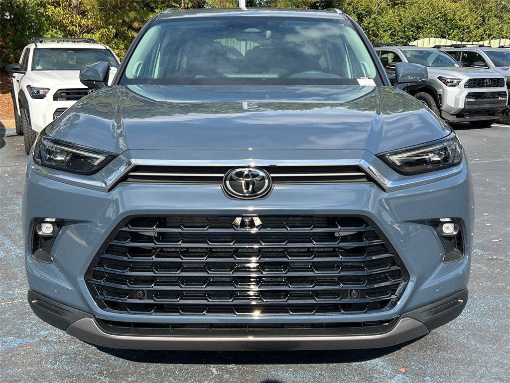 New 2026 Toyota Grand Highlander Limited image 8