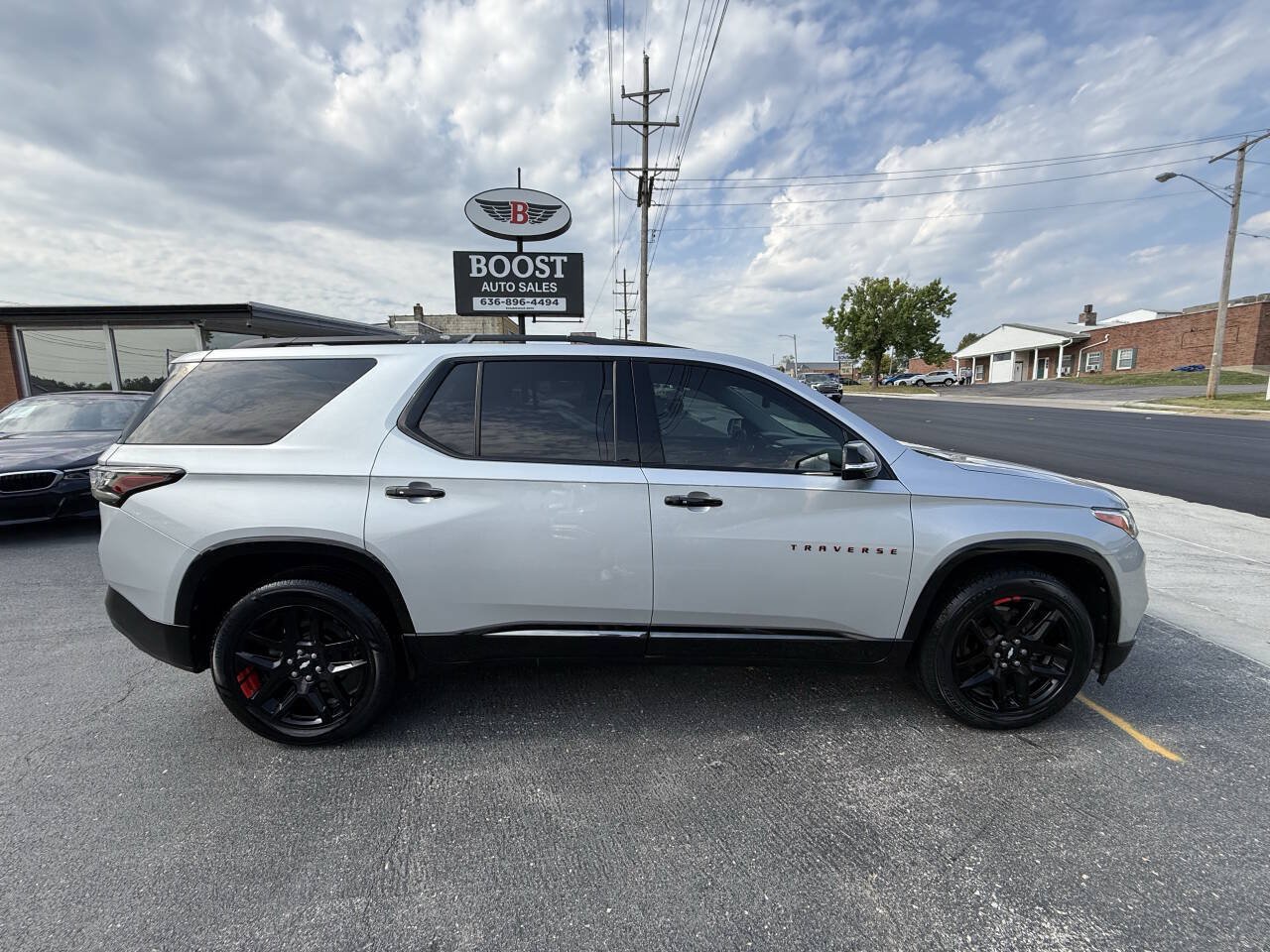 Used 2019 Chevrolet Traverse Premier w/ Redline Edition FWD image 8