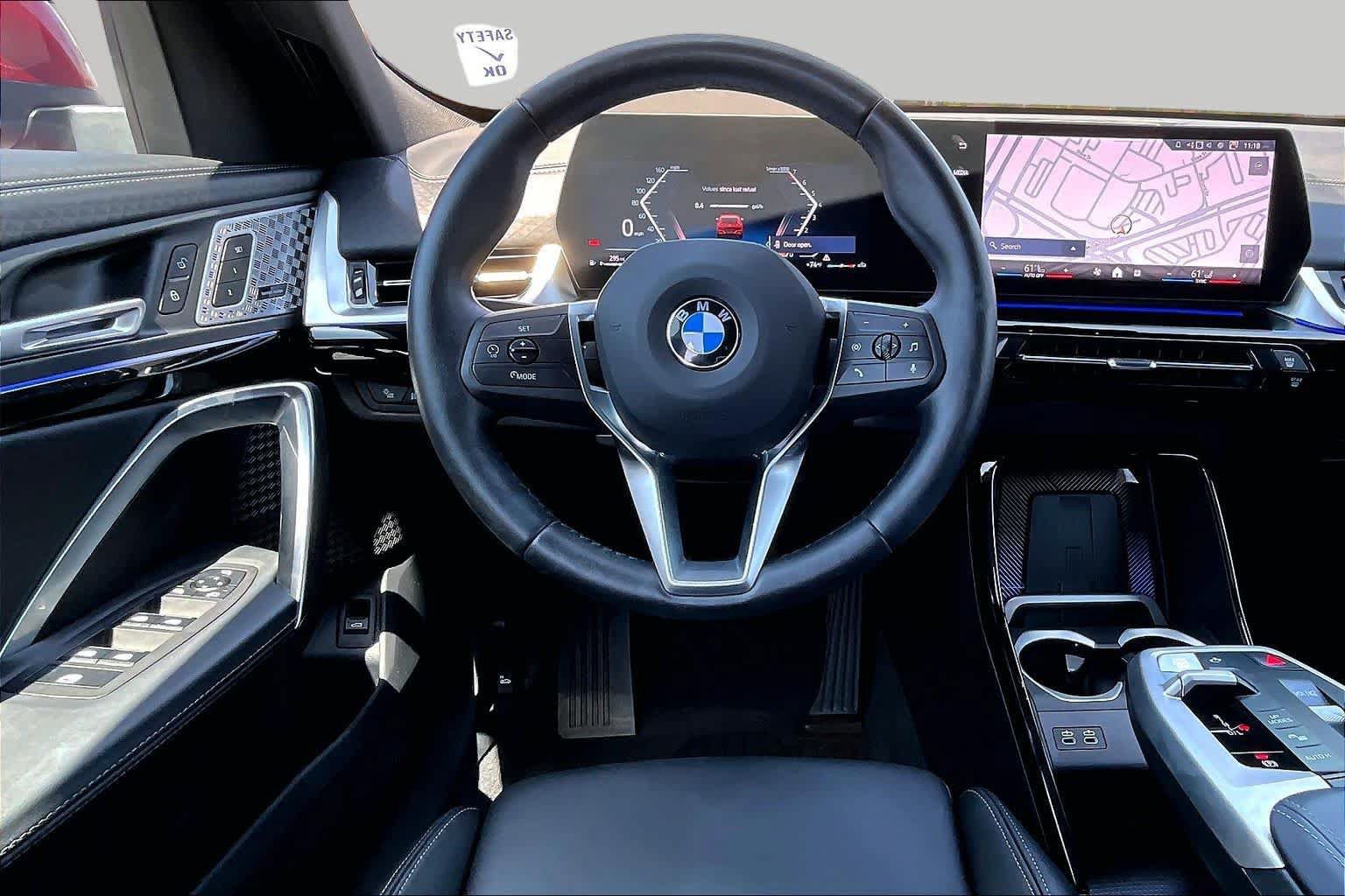 Used 2025 BMW X2 xDrive28i w/ Premium Package AWD/4WD image 5