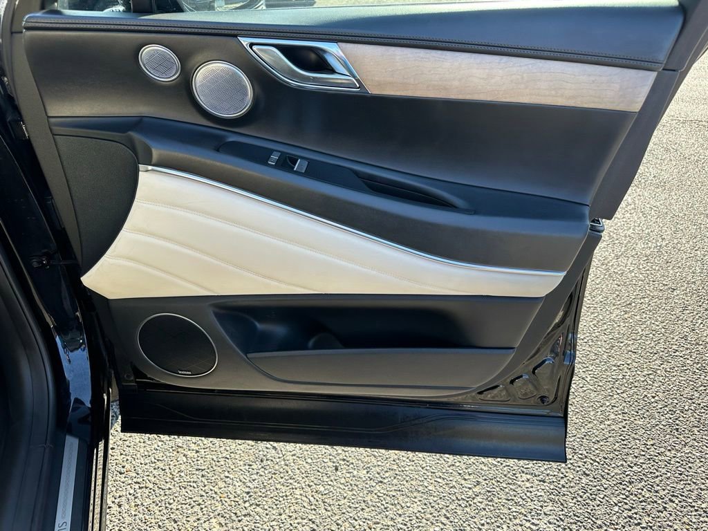 Used 2023 Genesis GV80 2.5T w/ Prestige Package AWD/4WD image 22