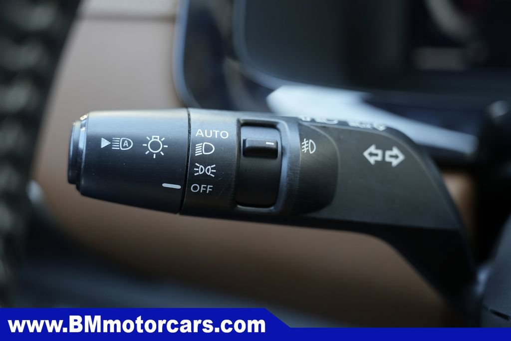 Used 2022 Nissan Pathfinder Platinum w/ Cargo Package AWD/4WD image 53