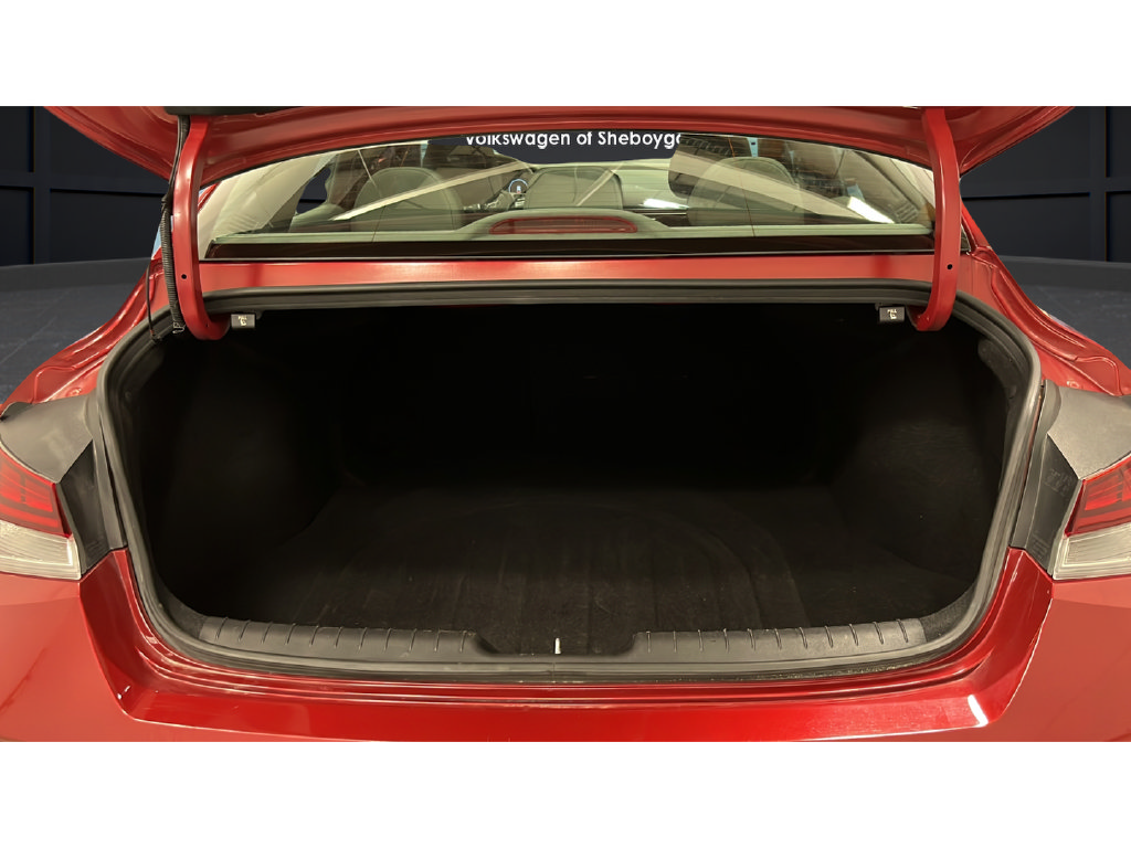 Used 2025 Hyundai Elantra SEL FWD image 26
