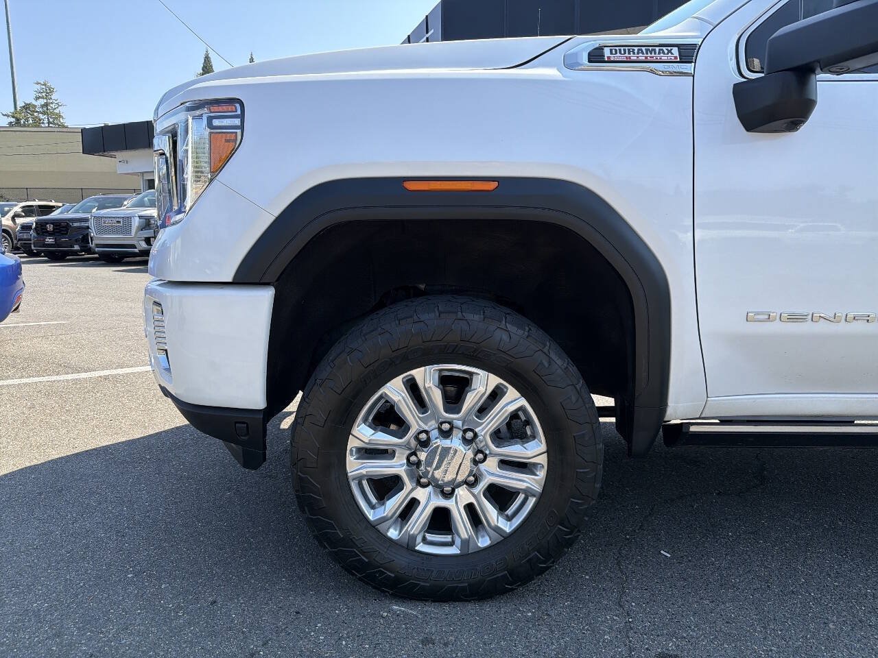 Used 2021 GMC Sierra 3500 Denali w/ Denali Ultimate Package AWD/4WD image 16