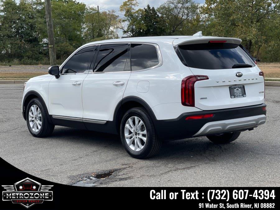 Used 2021 Kia Telluride LX AWD/4WD image 8