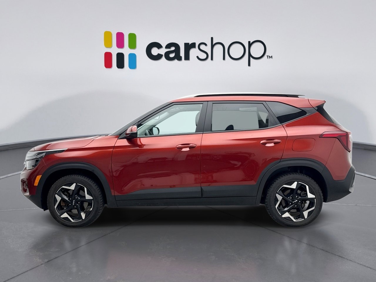Used 2025 Kia Seltos S AWD/4WD image 2