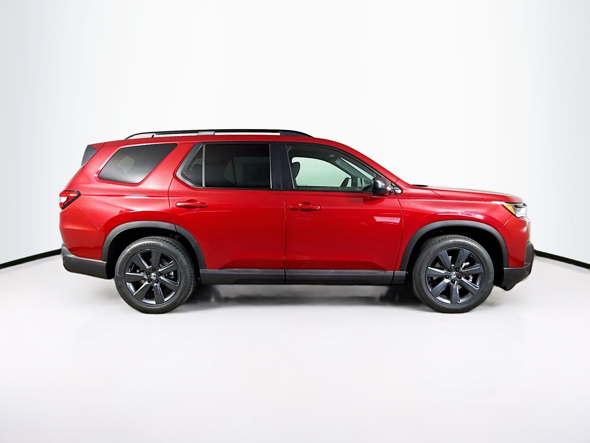 New 2026 Honda Pilot Sport image 2