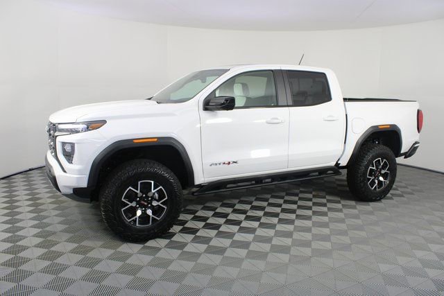 New 2026 GMC Canyon AT4X AWD/4WD image 2