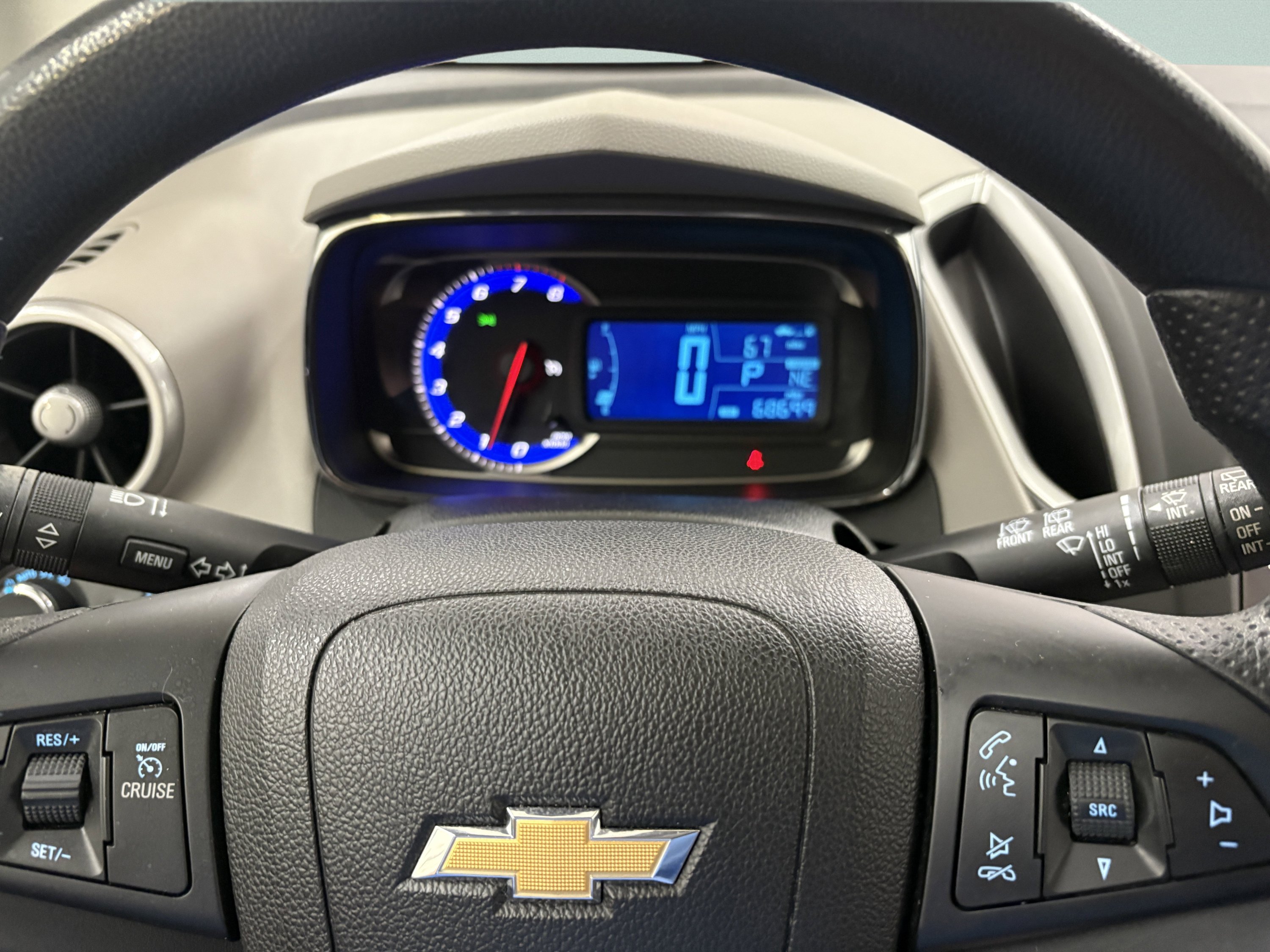 Used 2016 Chevrolet Trax LT w/ LT Sun and Sound Package FWD image 28