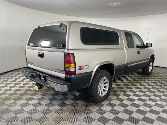Used 2004 GMC Sierra 1500 SLE w/ Light Duty Power Package AWD/4WD image 21