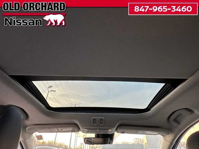 Used 2024 Nissan Murano Platinum w/ Cargo Package image 11