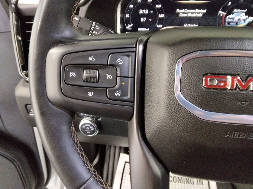 Used 2025 GMC Sierra 2500 AT4 image 12