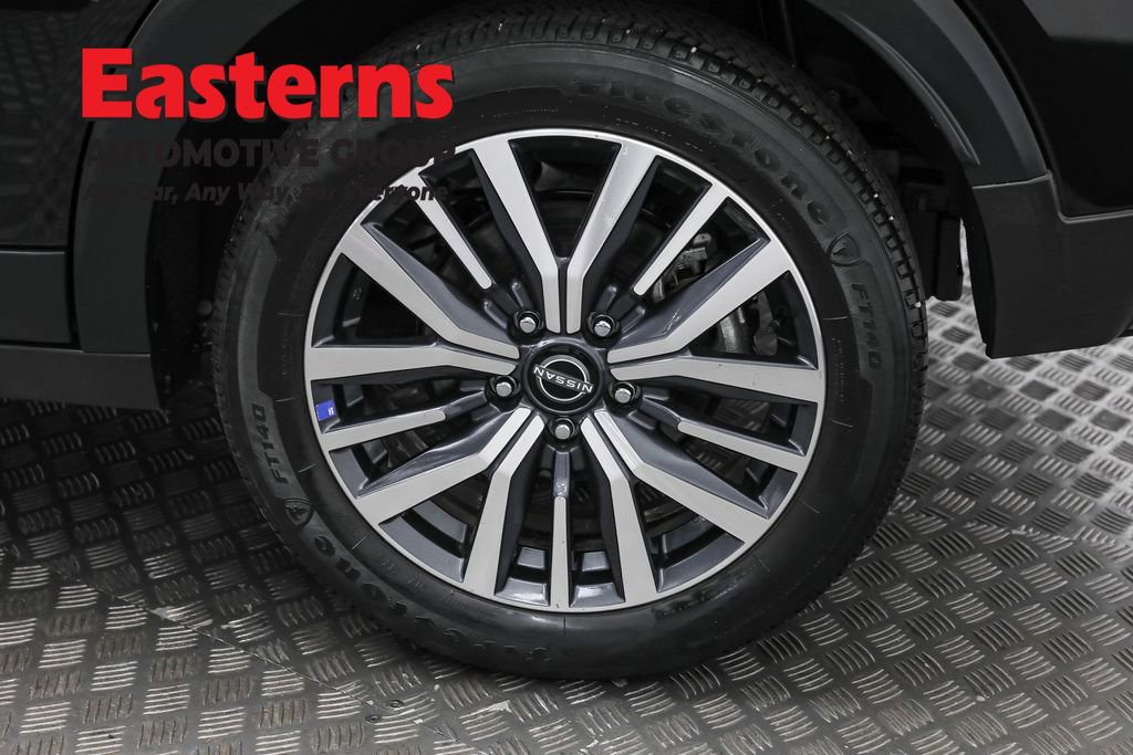 Used 2024 Nissan Kicks SR image 30