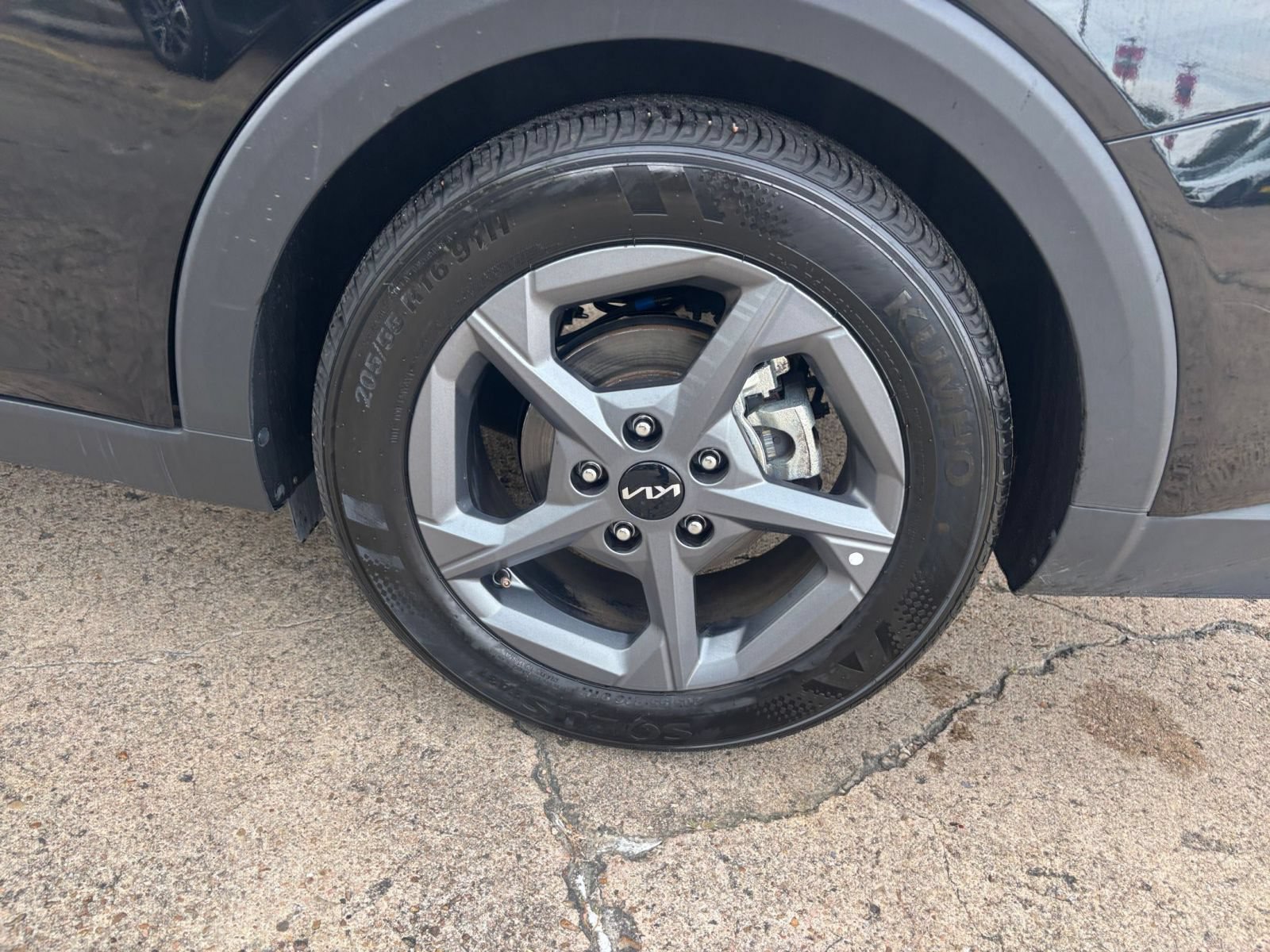 Used 2025 Kia K4 FWD image 28