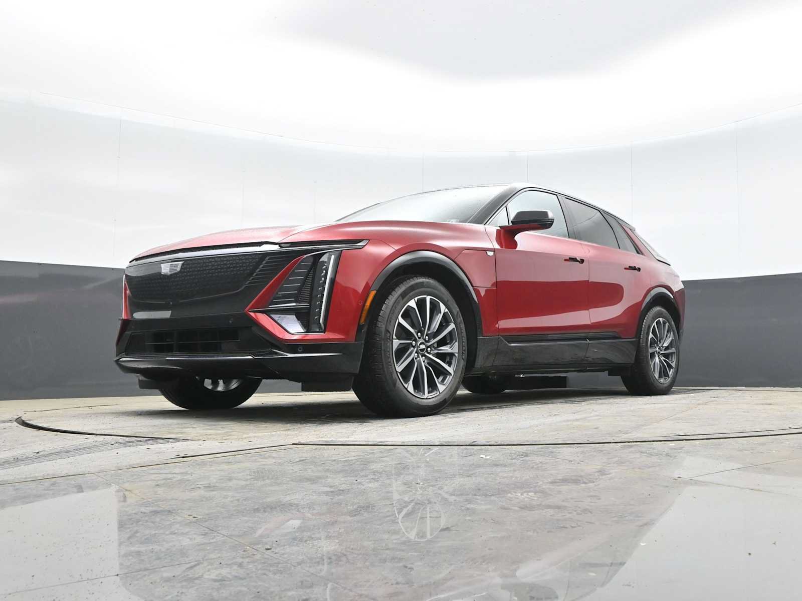New 2025 Cadillac Lyriq Sport AWD/4WD image 41