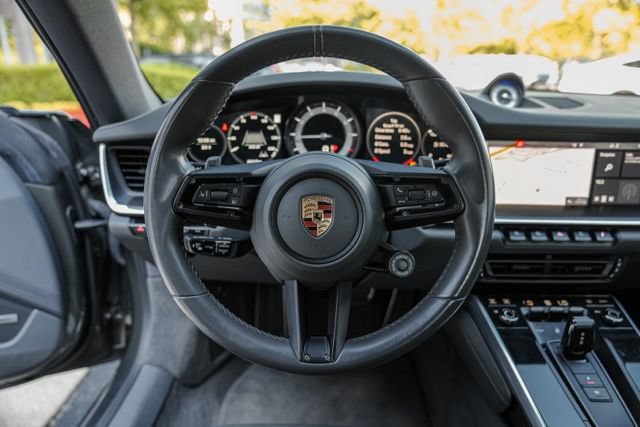 Used 2020 Porsche 911 Carrera 4S AWD/4WD image 30