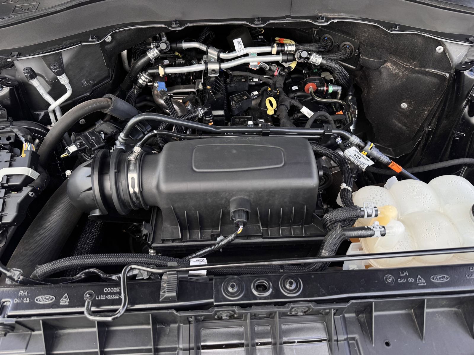 Used 2023 Ford Explorer XLT w/ Equipment Group 202A image 31