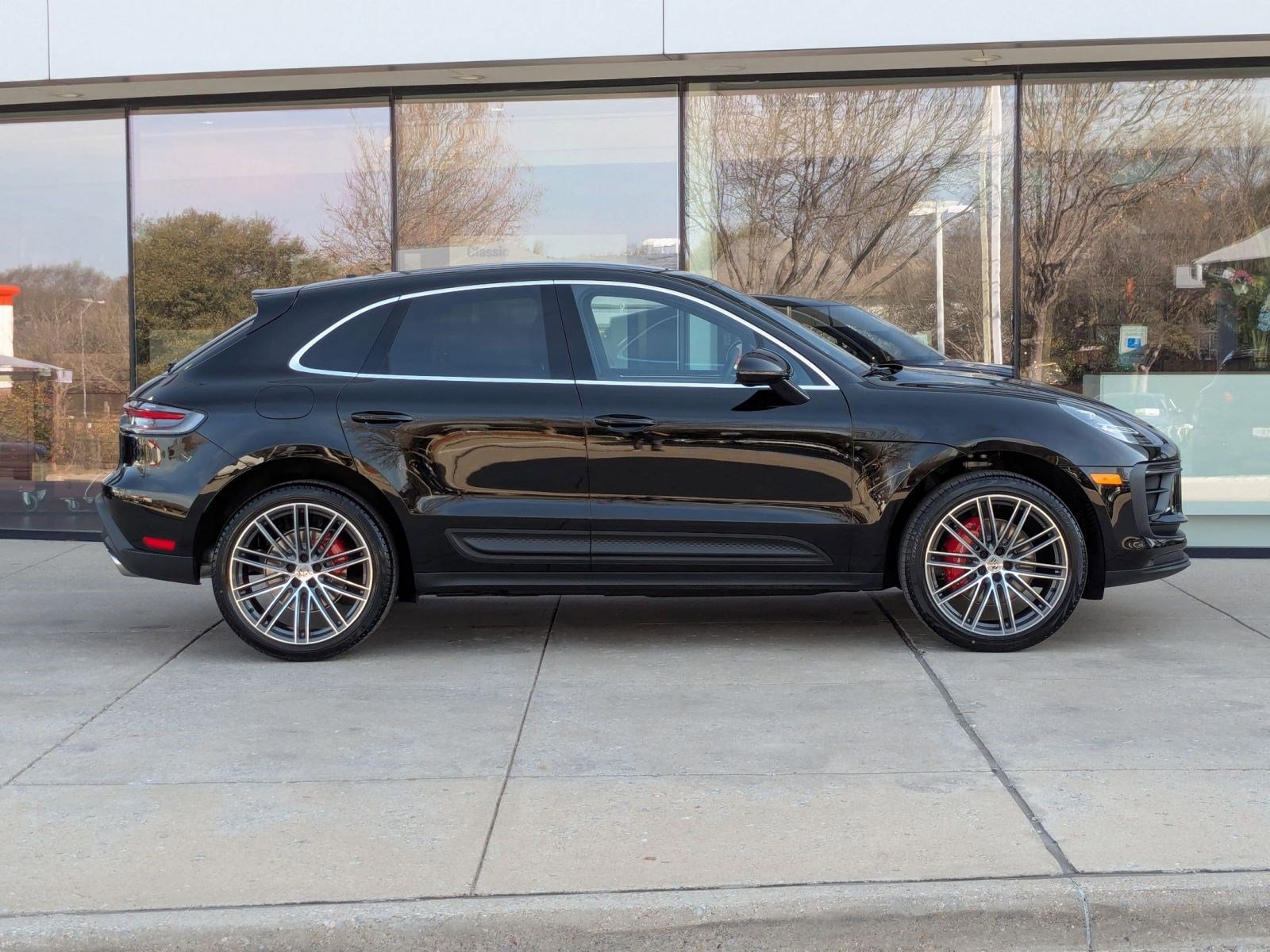 New 2026 Porsche Macan S image 8