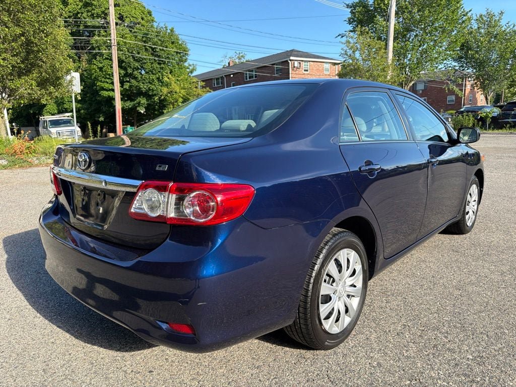 Used 2013 Toyota Corolla LE FWD image 5