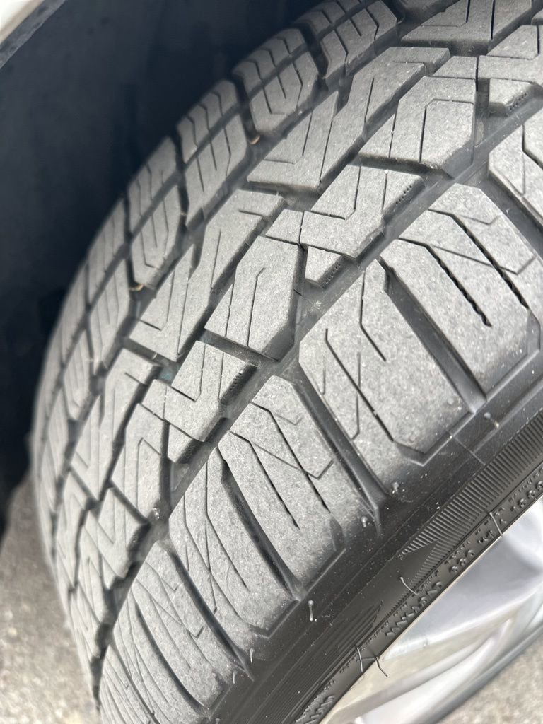 Used 2017 Lexus IS 300 300 w/ Navigation System Package image 6